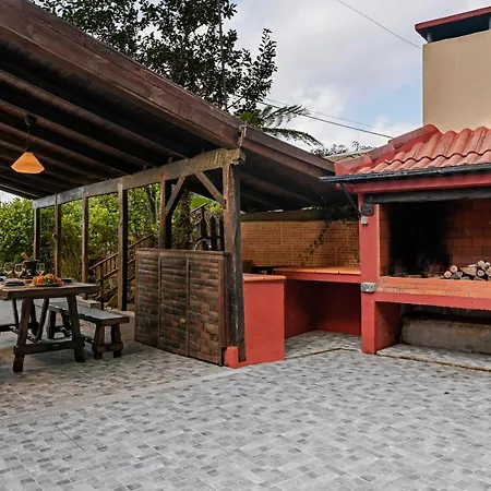 Solar Do Tomas By An Island Apart Chalet *